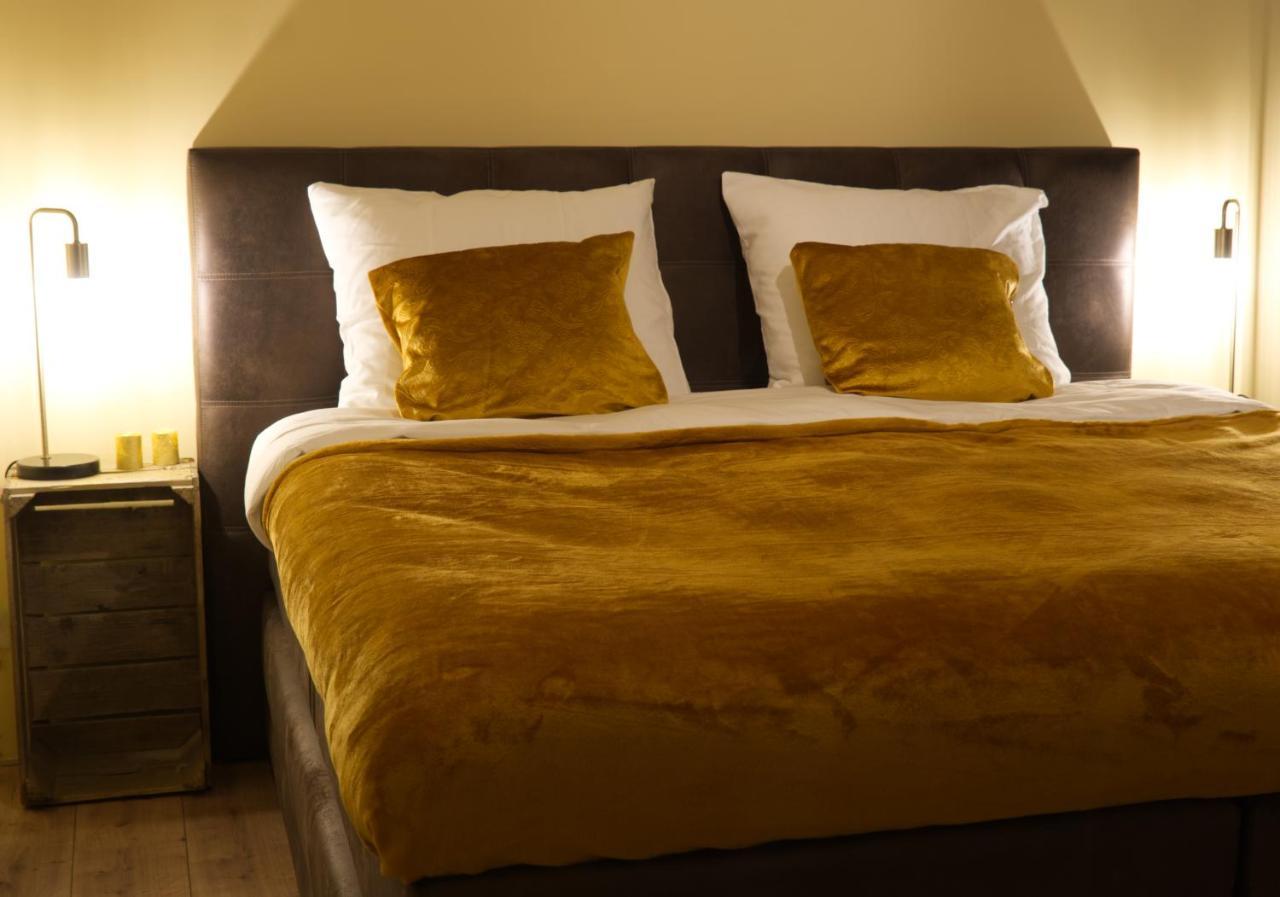 Bed And Breakfast Hans En Gridje Breda Bagian luar foto
